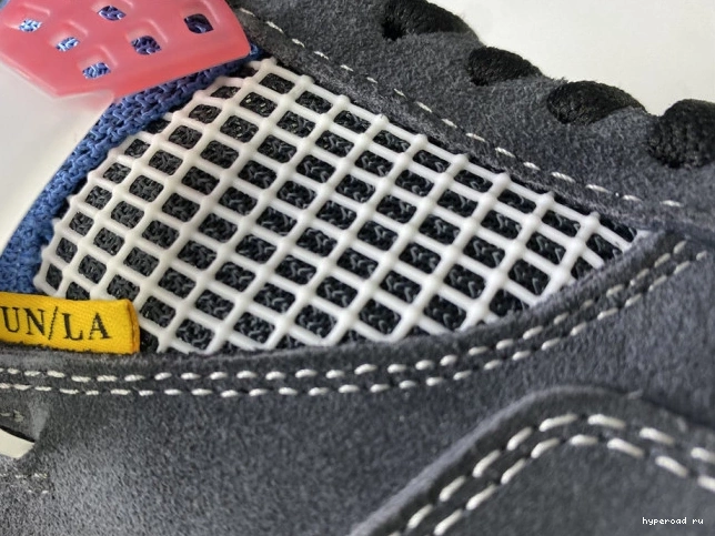 AIR JORDAN RETRO 4 UNION NOIR OFF DC9533-001 0820